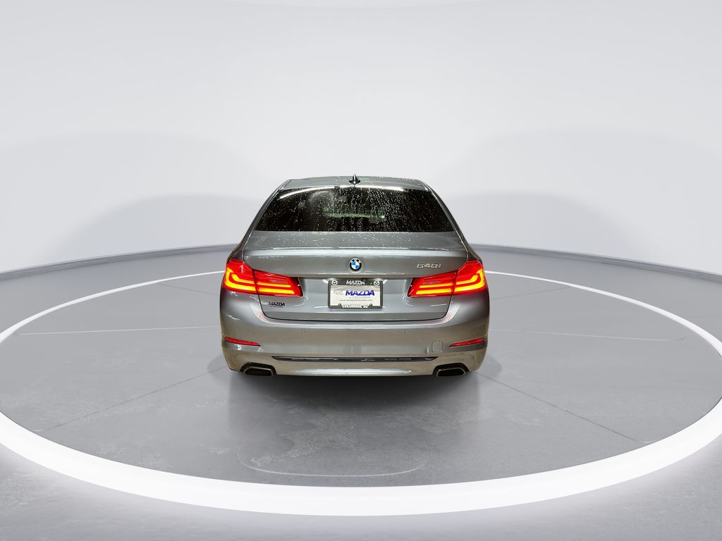 2019 BMW 5 Series 540i - 6