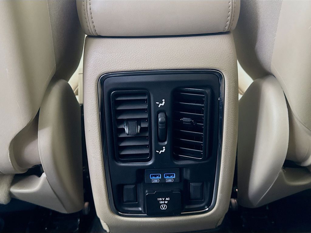 Used Car 2020 Jeep Grand Cherokee  Limited For Sale Under $25,000 In Austin, Texas