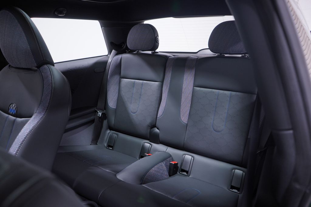 Thumbnail: 2026 MINI Cooper - 9