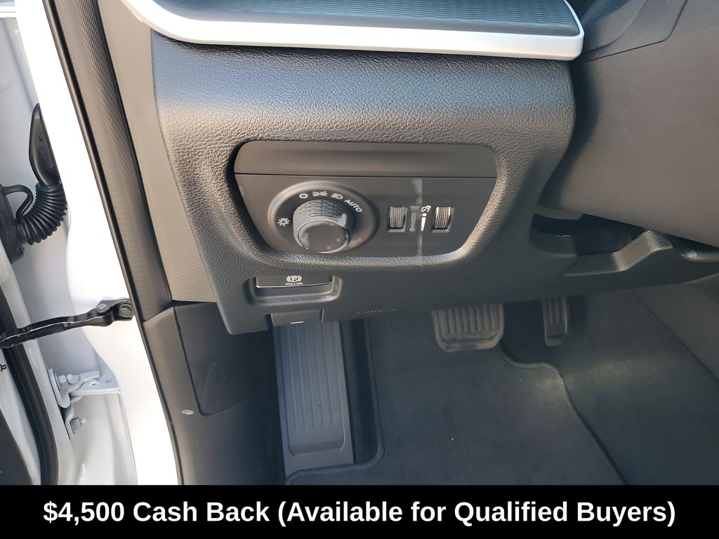 New Car 2025 Jeep Grand Cherokee L  For Sale Under $40,000 In Austin, Texas