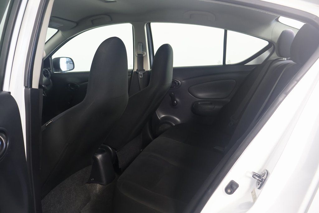 Thumbnail: 2015 Nissan Versa - 11