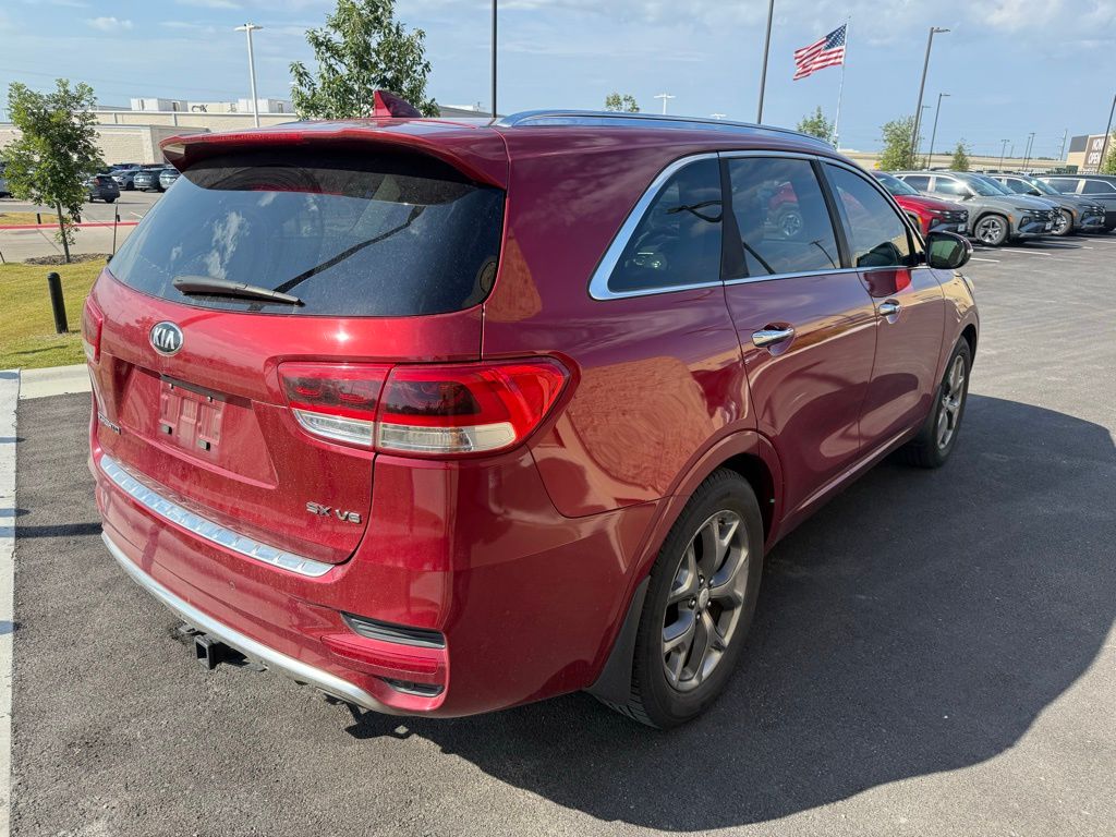Thumbnail: 2018 Kia Sorento - 6