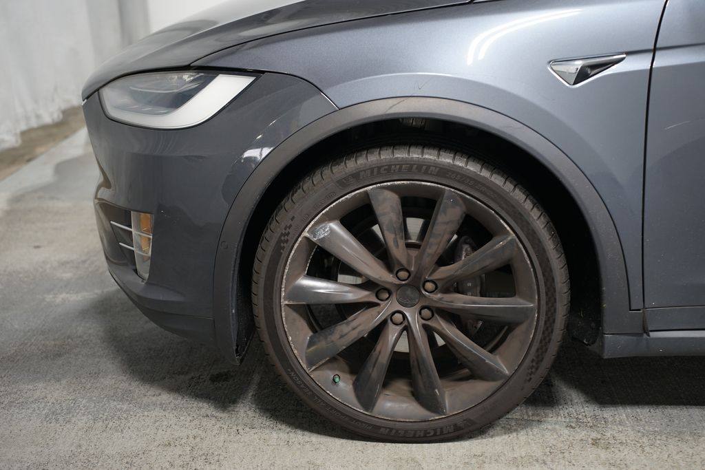 2021 Tesla Model X Long Range 5