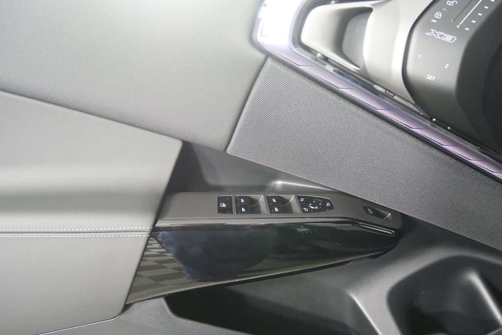 Thumbnail: 2026 BMW X3 - 8