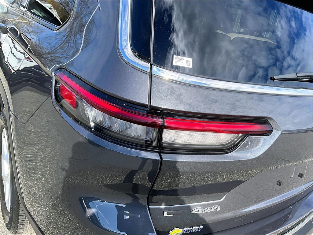2023 Jeep Grand Cherokee L — photo 34