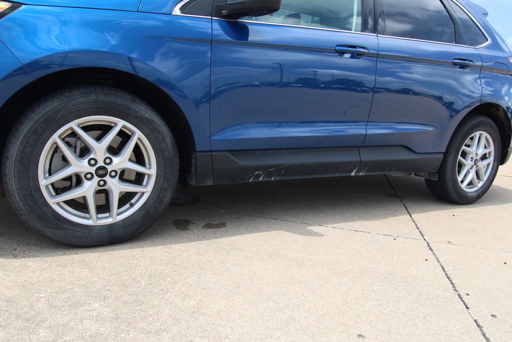 Used 2024 Ford Edge SUV
