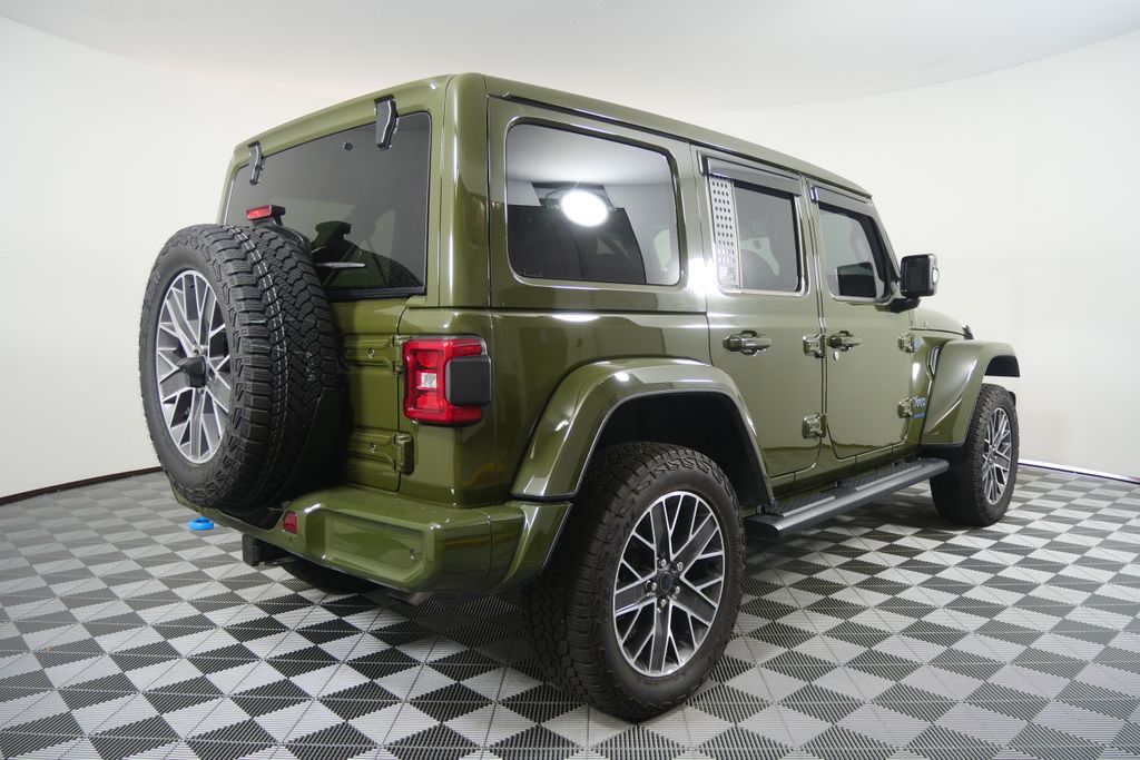 Thumbnail: 2024 Jeep Wrangler - 3