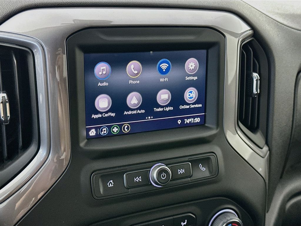 ChevroletSilverado 1500 LTD19