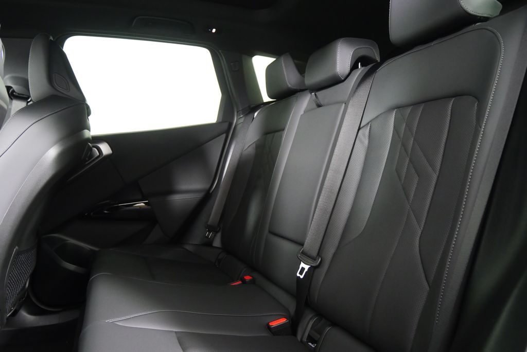 Thumbnail: 2026 BMW X3 - 15