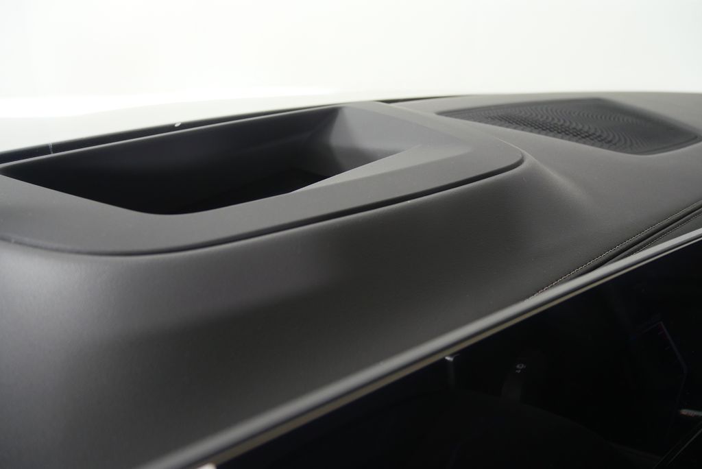 Thumbnail: 2026 BMW X5 - 19