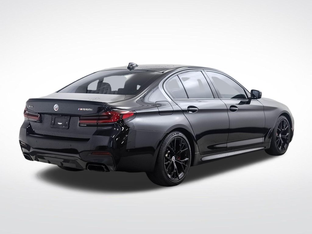 Thumbnail: 2023 BMW 5 Series - 5