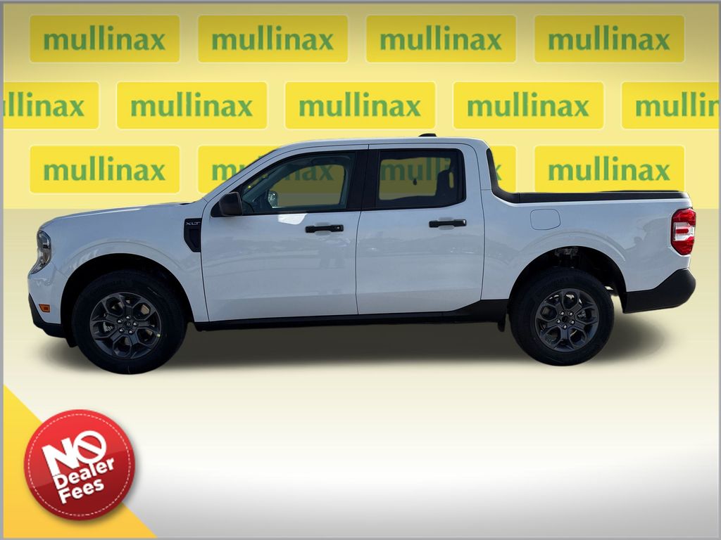 New 2026 White Ford XLT image 2