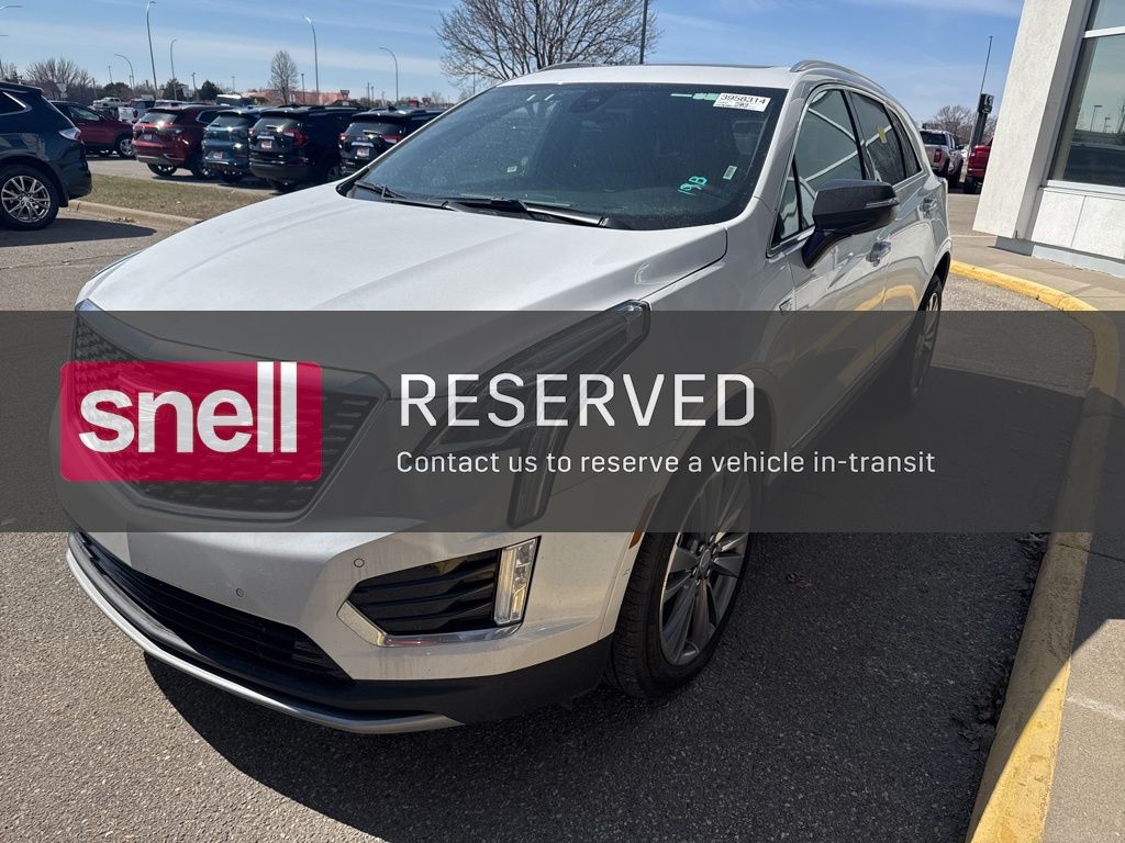 Crystal White Tricoat 2025 Cadillac XT5 Premium Luxury AWD SUV / Crossover Four-Wheel Drive 9-Speed Automatic