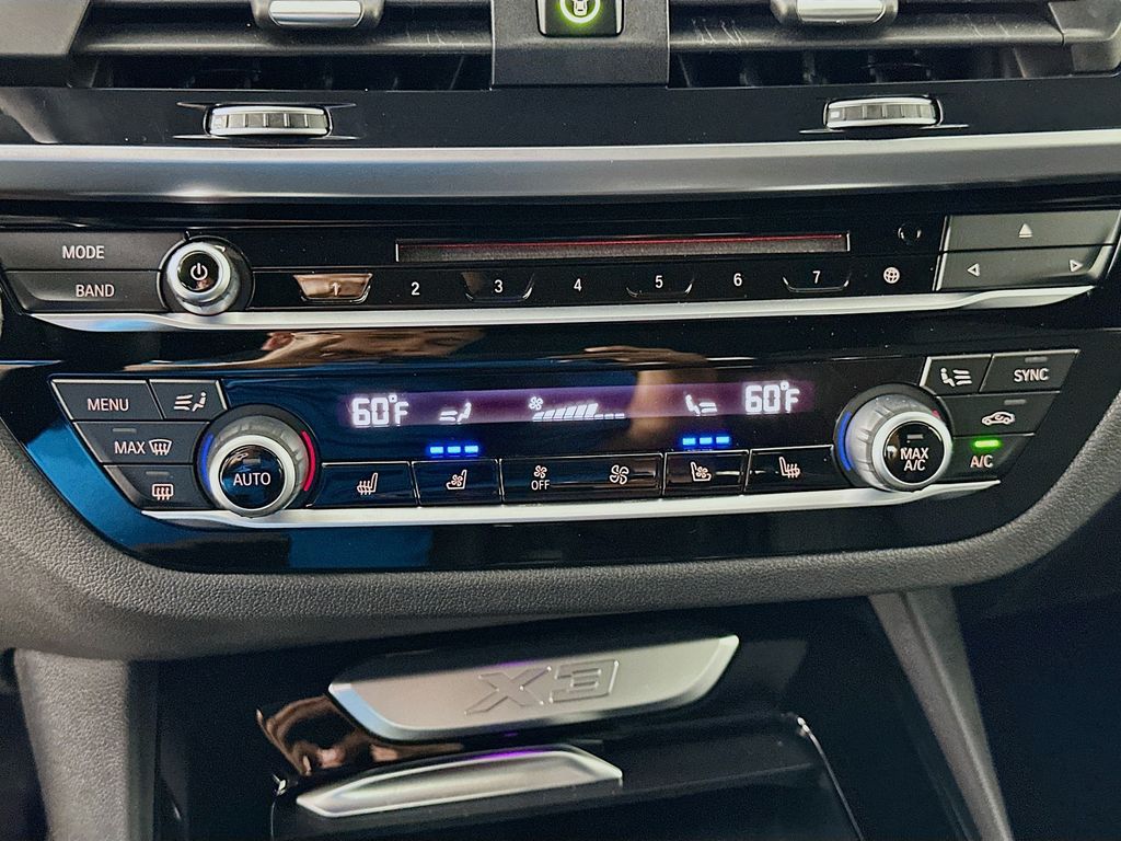 Thumbnail: 2019 BMW X3 - 16