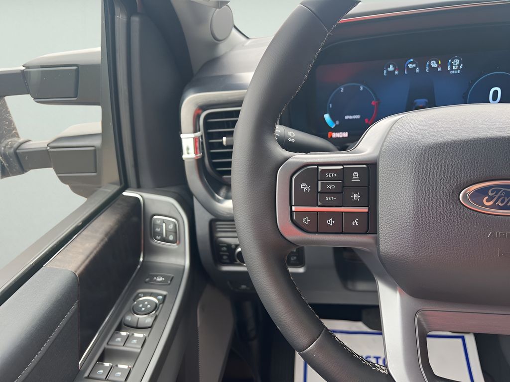 2025 Ford F-350SD