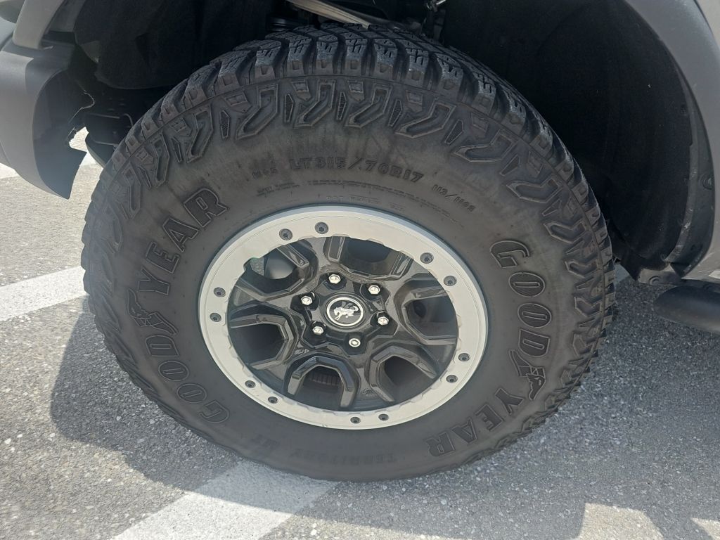 Used 2023 Carbonized Gray Metallic Ford Badlands image 10