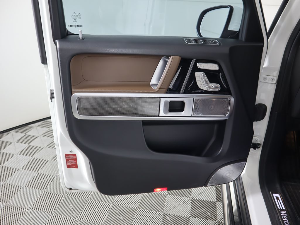 Thumbnail: 2021 Mercedes-Benz G-Class - 24
