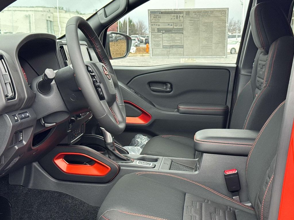 2026 Nissan Frontier PRO-4X - Photo 10