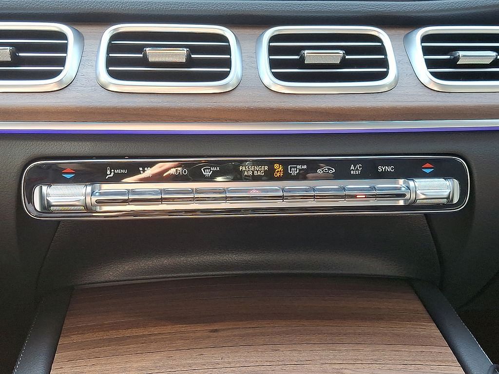 Thumbnail: 2025 Mercedes-Benz GLE - 12