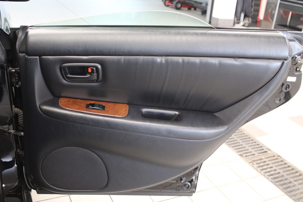 Thumbnail: 1997 Lexus ES - 27