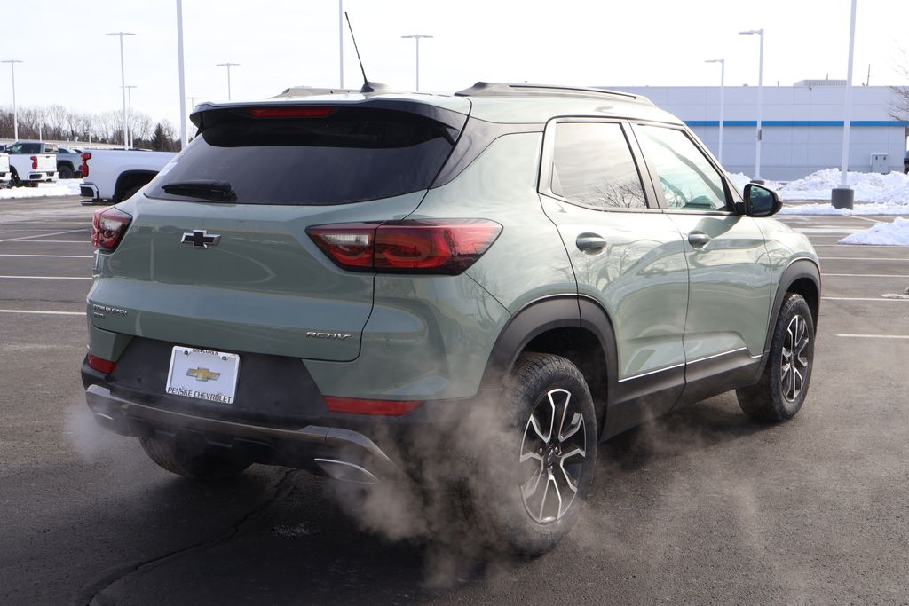 Thumbnail: 2026 Chevrolet TrailBlazer - 8