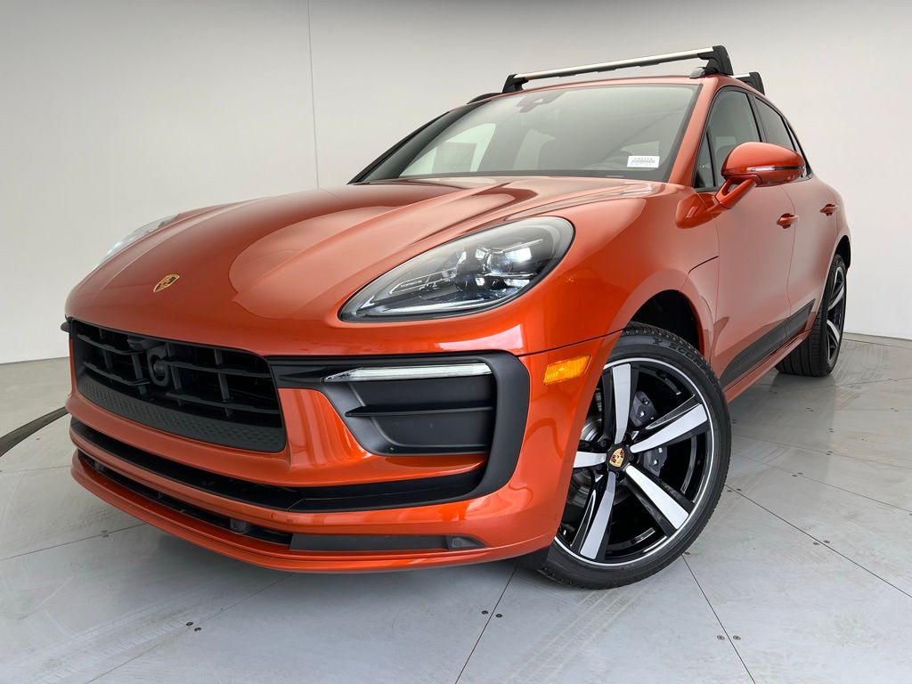 2024 Porsche Macan  -
                Wilmington, NC