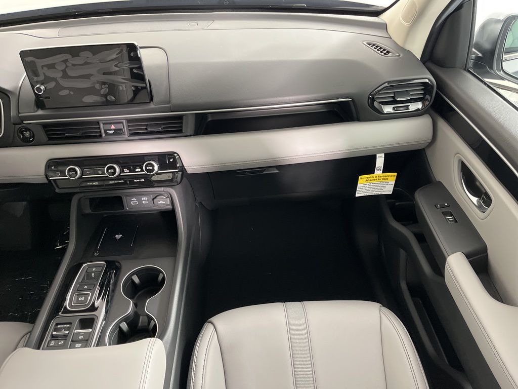 Thumbnail: 2025 Honda Pilot - 14
