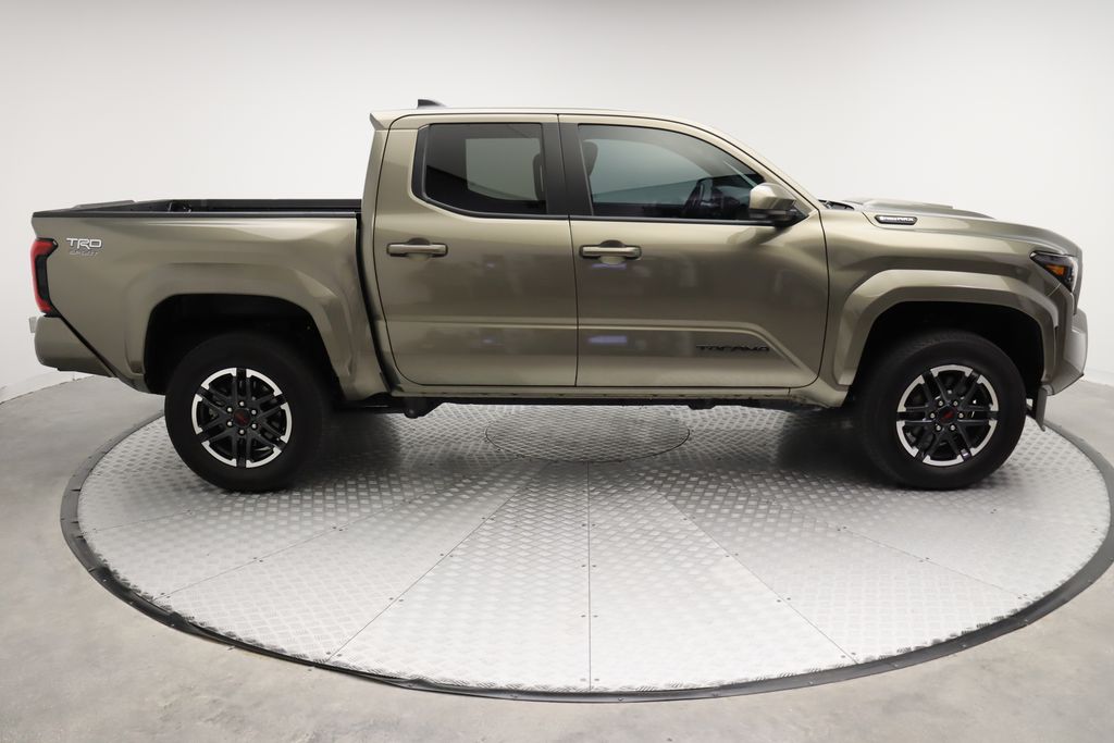Thumbnail: 2024 Toyota Tacoma - 7