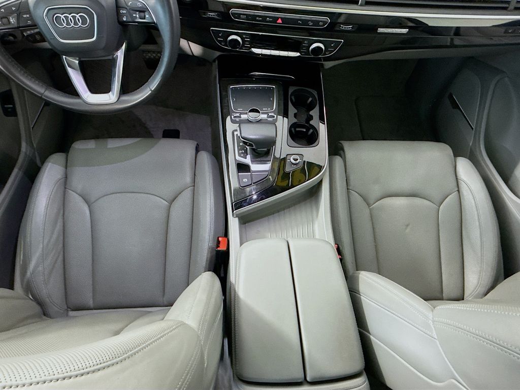 Thumbnail: 2018 Audi Q7 - 17