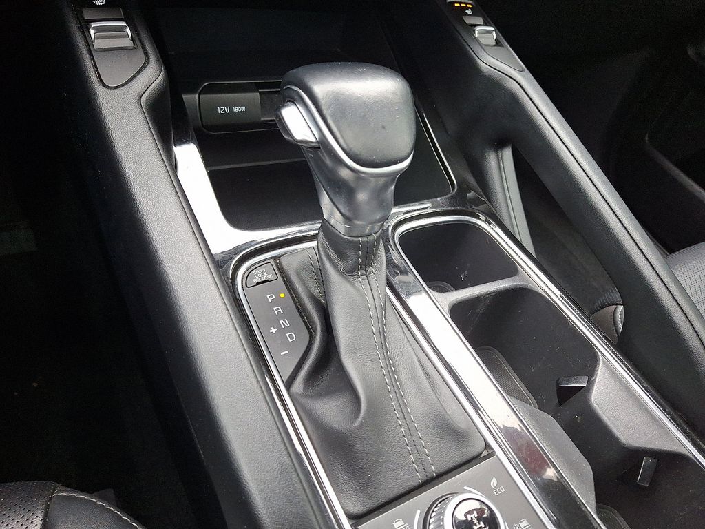 2020 Kia Telluride S 16