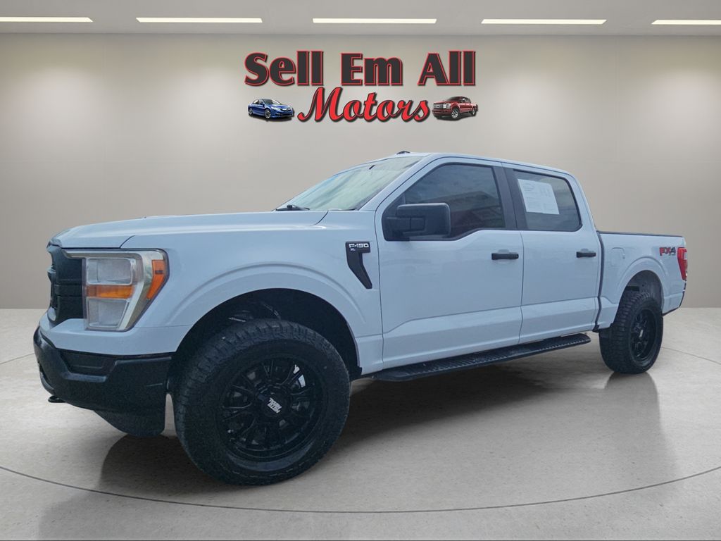 Oxford White 2022 Ford F-150 XL SuperCrew 4WD Pickup Truck Four-Wheel Drive Automatic