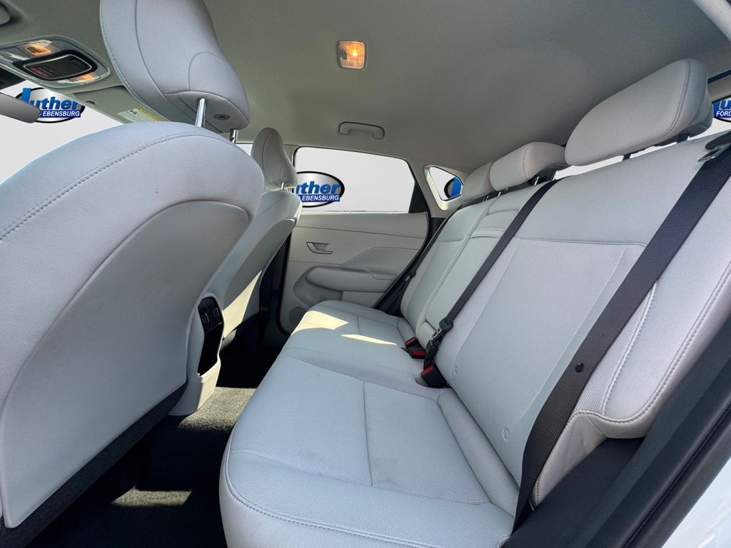 2025 Hyundai Kona SEL White at Luther Ford