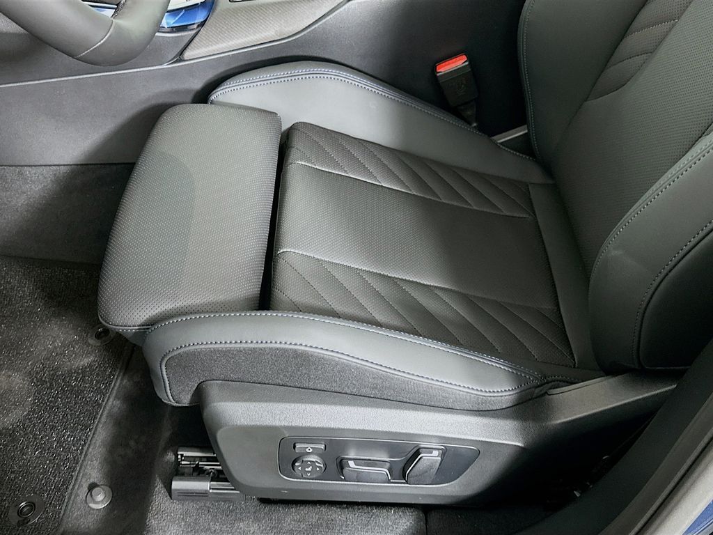 2025 BMW X3 3.0i 21