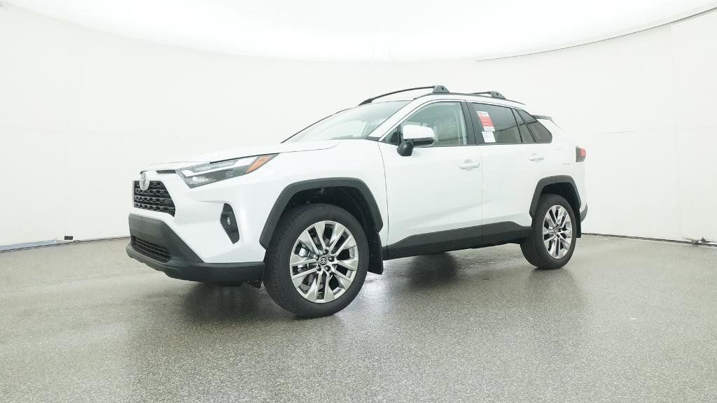 Thumbnail: 2025 Toyota RAV4 - 22