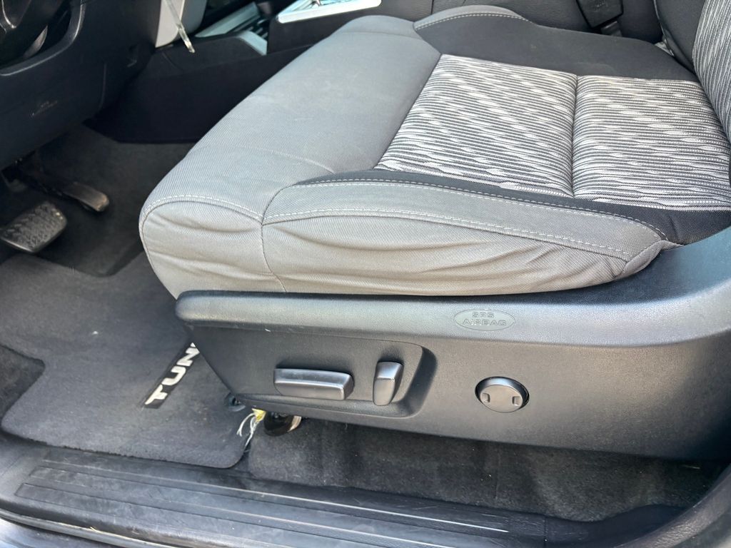 Used Car 2019 Toyota Tundra  Sr5 For Sale Under $40,000 In Austin, Texas