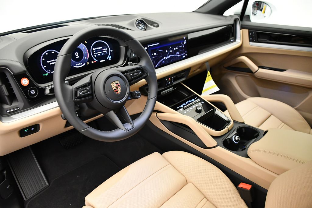 Thumbnail: 2025 Porsche  - 4