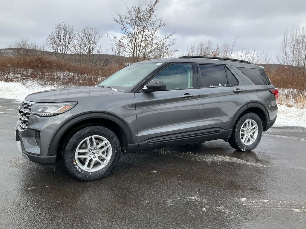 New 2026 Gray Ford Active image 30
