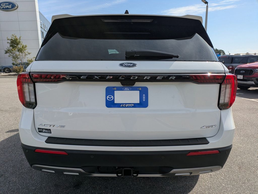 2026 Ford Explorer Active w/200A Pkg
