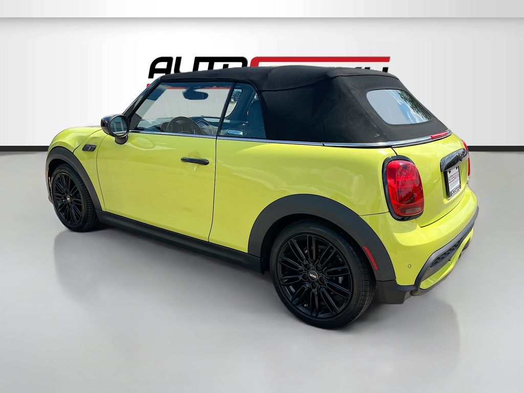 Used 2024 Yellow MINI Signature image 5