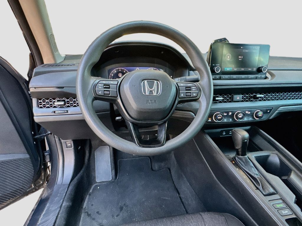 2023 Honda Accord EX - Photo 12