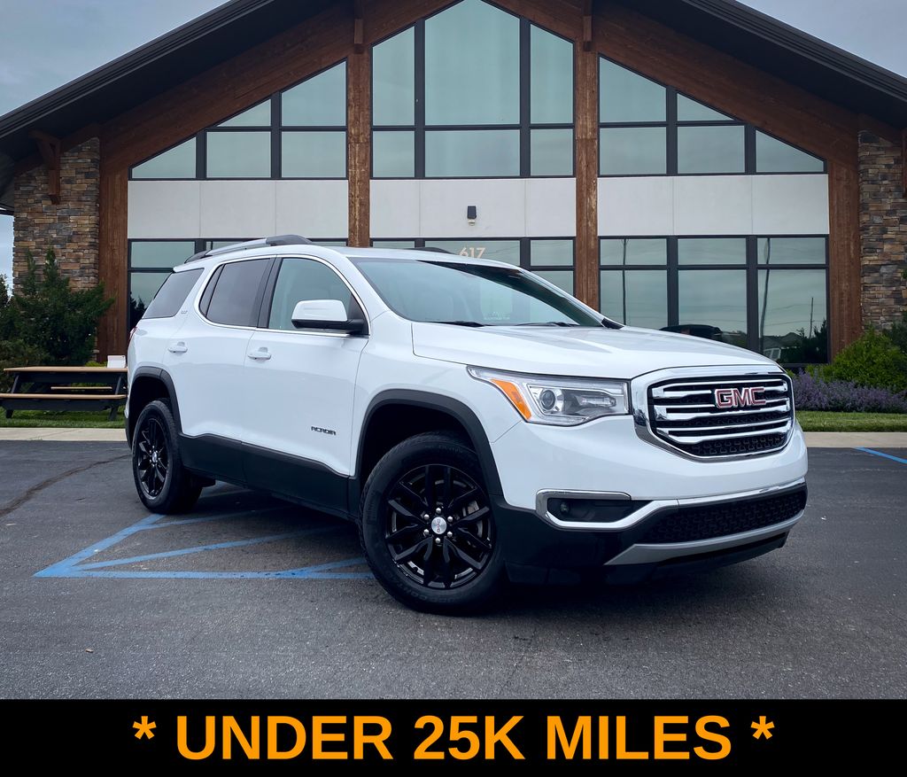 Summit White 2019 GMC Acadia SUV / Crossover Front-Wheel Drive 6-Speed Automatic