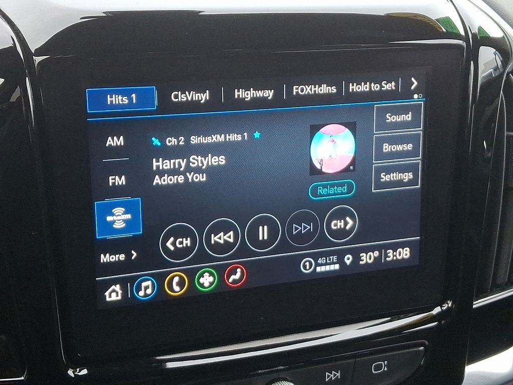 Thumbnail: 2023 Chevrolet Traverse - 18