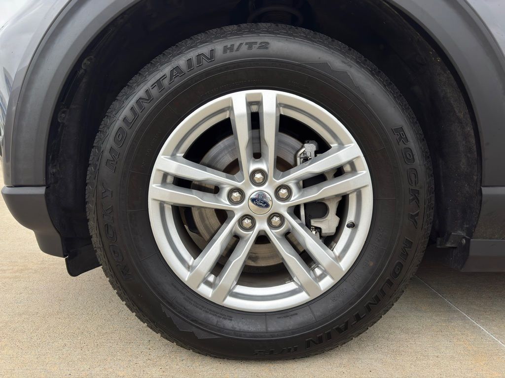 2022 Ford Explorer XLT Gray at EAG Ford Navasota