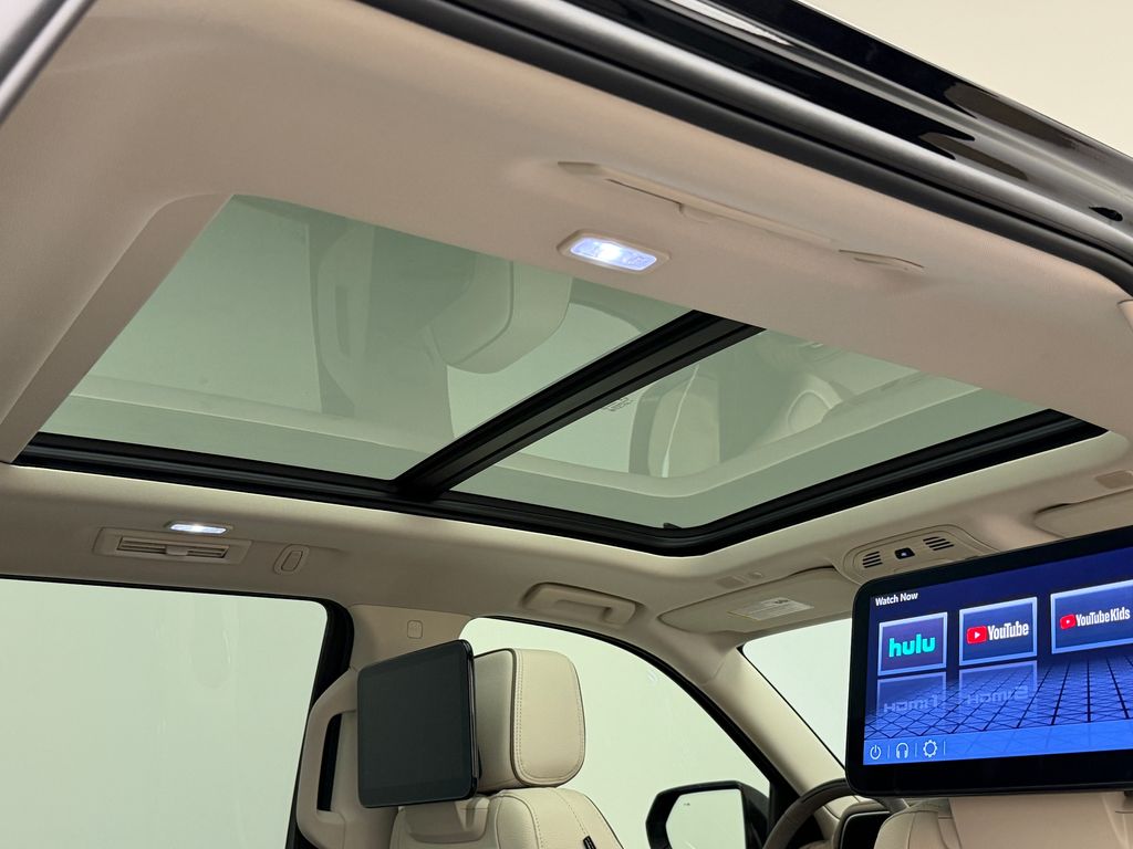 Thumbnail: 2024 GMC Yukon - 13
