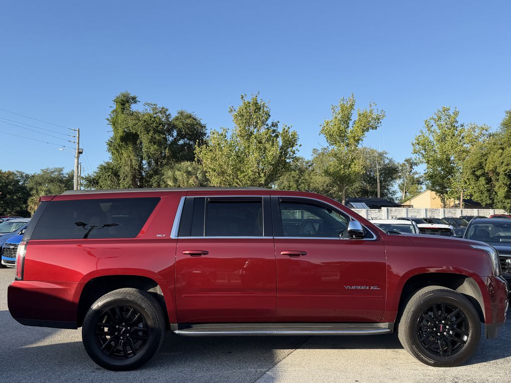 used 2019 GMC Yukon XL car, priced at $23,692
