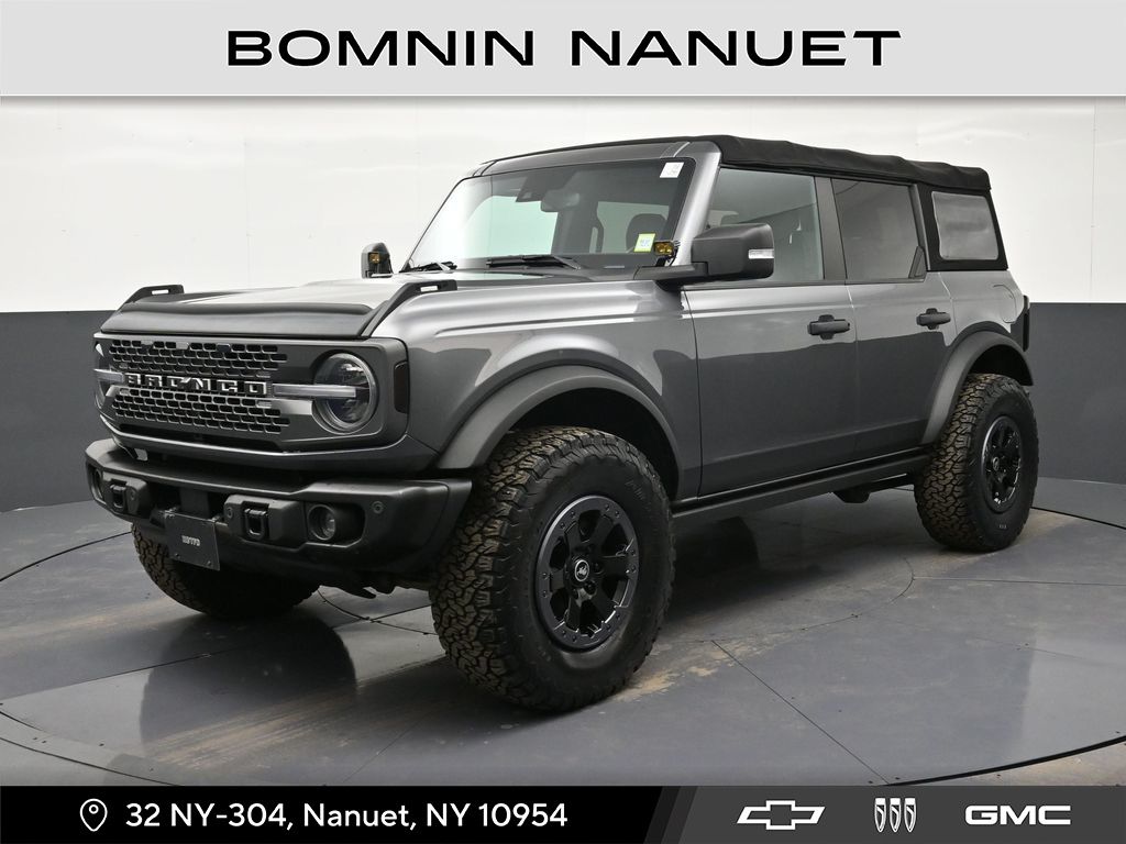 2022 Ford Bronco Badlands Advanced 4-Door 4WD Gris (Gray Metallic) SUV/Crossover Todo terreno Automática