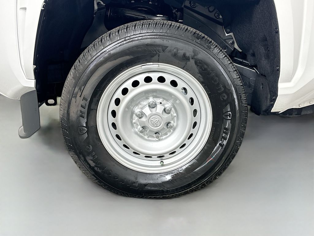 Thumbnail: 2025 Toyota Tacoma - 25