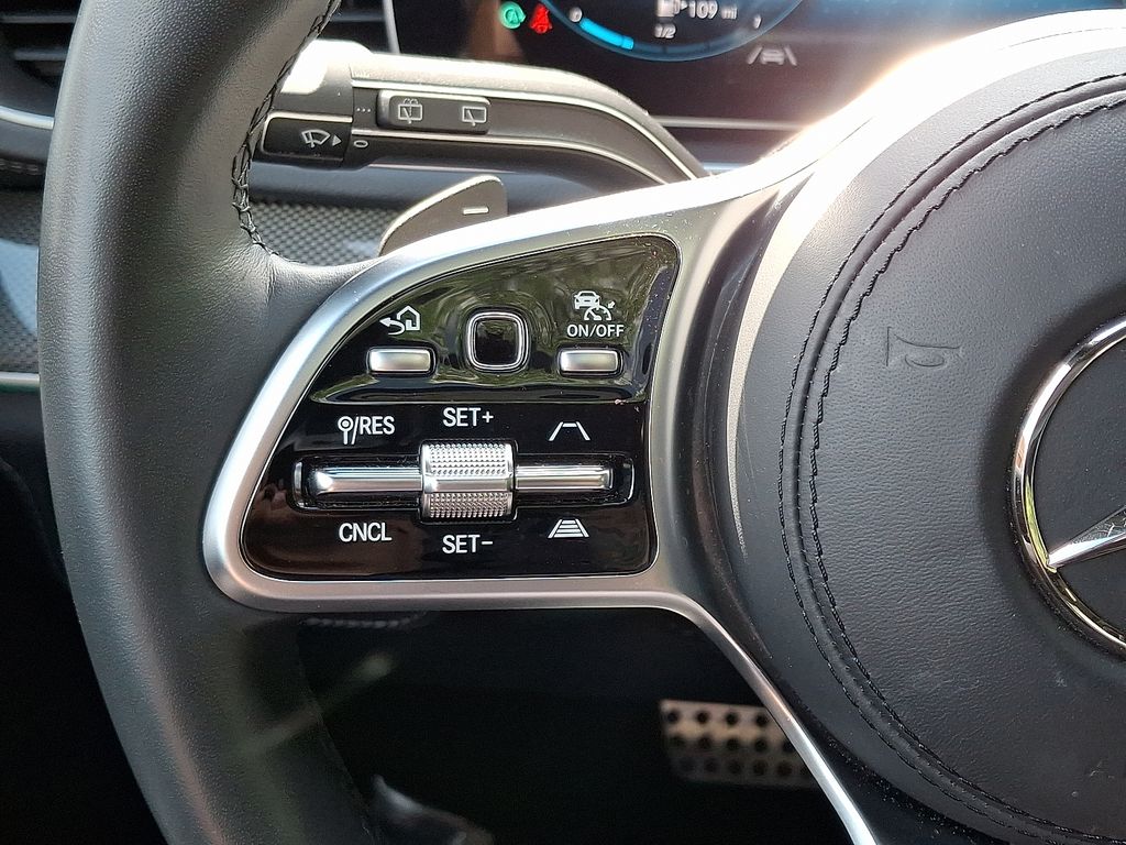 Thumbnail: 2022 Mercedes-Benz GLS - 23