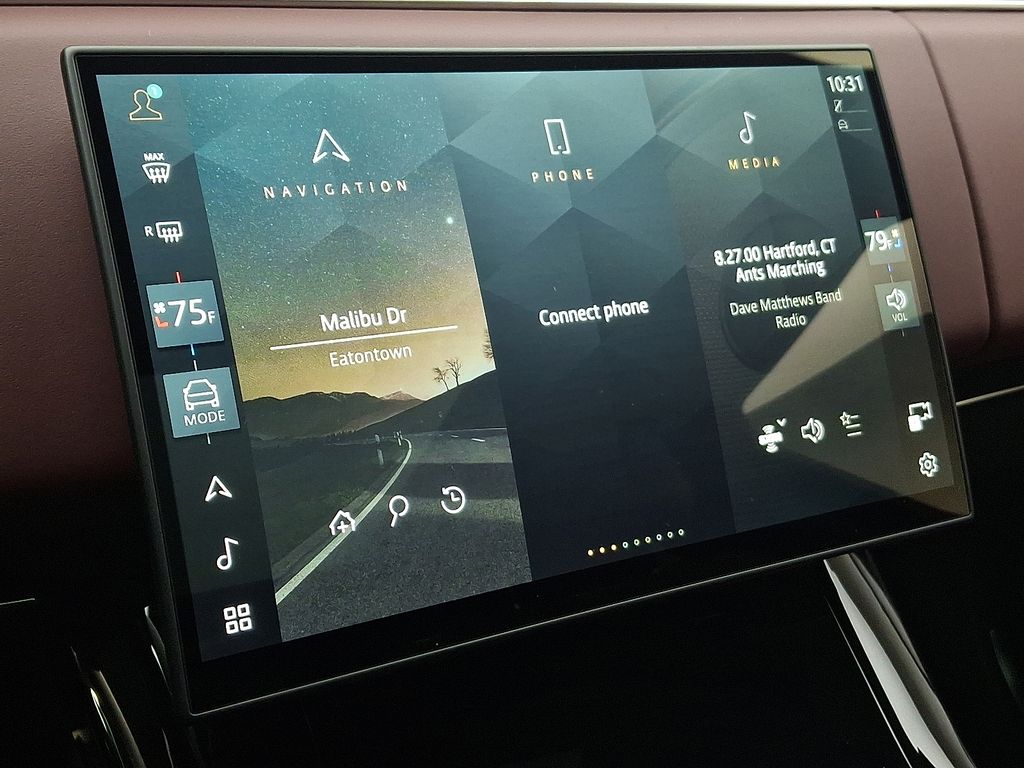 Thumbnail: 2026 Land Rover Range Rover Sport - 18