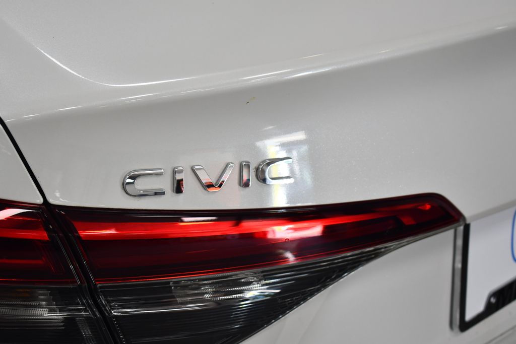 Thumbnail: 2024 Honda Civic - 6